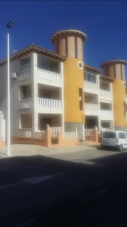 salida Luminancia violencia Rental homes for long term at La Marina near Alicant in Spain